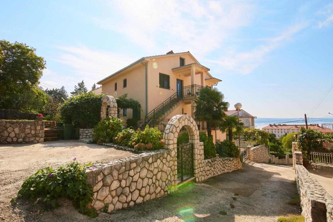 Apartments And Rooms With Parking Space Crikvenica - 19125 Exterior photo
