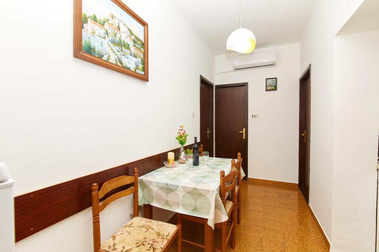 Apartments And Rooms With Parking Space Crikvenica - 19125 Exterior photo
