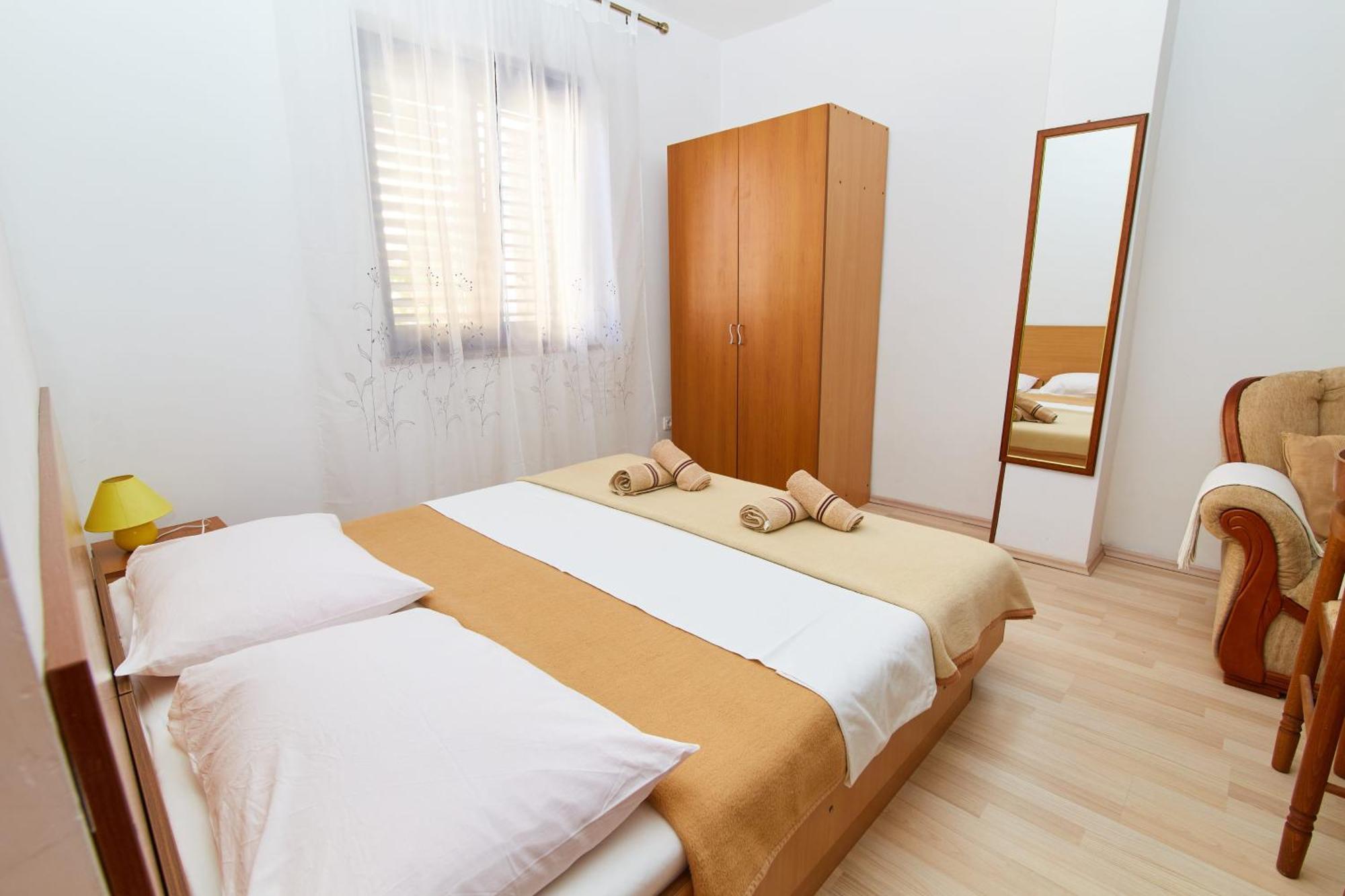 Apartments And Rooms With Parking Space Crikvenica - 19125 Room photo